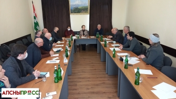 АСТАМУР ТАНИЯ: «НУЖЕН КОНСЕНСУС МЕЖДУ ПРОТИВОБОРСТВУЮЩИМИ СТОРОНАМИ, НО НУЖЕН  И БОЛЕЕ ШИРОКИЙ ДИАЛОГ»